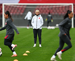 K�ragas�: "�svi�re Kar��s�nda Son Ana Kadar �yi M�cadele Edece�iz"