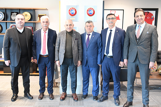 TFSKD Bakan Hseyin Doan, TFF Bakan Mehmet Bykeki'yi Ziyaret Etti