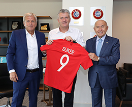 Hrvatistan Futbol Federasyonu Bakan Sukerden zdemire ziyaret