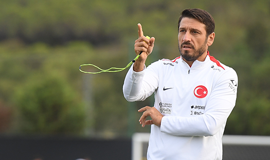 Egemen Korkmaz, Ukrayna ve Litvanya Malar Hakknda Deerlendirmede Bulundu