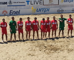 Plaj Futbolu Milli Takm, Macaristan 3-1 yendi