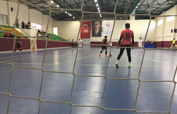 Futsal Ligi'nde 2. eleme turuna kalan takmlar belli oldu