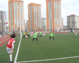 Kayseri Haydi Kzlar Futbola 2. Etap Turnuvas balad