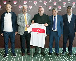 Trkiye Saha Komiserleri Derneinden TFFye Ziyaret