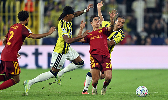 Fenerbah�e 1-1 AS Roma