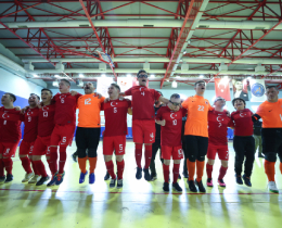 Down Sendromlu Futsal Mill Takmmz, Trisome Oyunlar kincisi Oldu