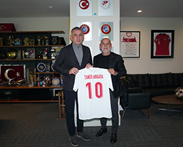 Taner Ankara�dan, TFF Ba�kan� Hac�osmano�lu�na Ziyaret