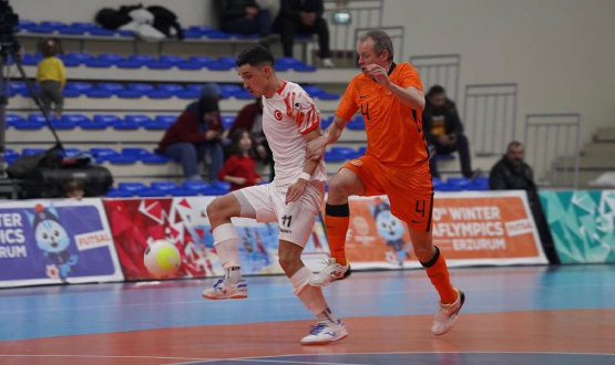 itme Engelli Futsal Mill Takmmz, Hollanda'y 7-3 Malup Etti