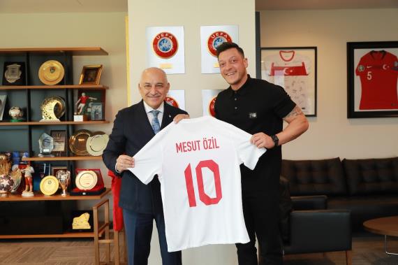 Orjinal boyutlar iin tklaynz