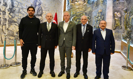TFF Bakan Mehmet Bykeki'den Gaziantep Valisi Davut Gl'e Ziyaret