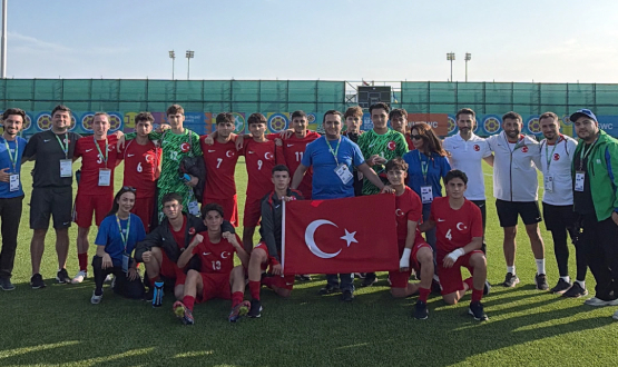 U15 Mill� Tak�m�m�z, 2026 FIFA U15 D�nya Kupas�'nda �lk Ma��n� Oynad�