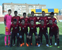 U17s beat Latvia: 2-0