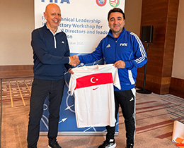 Emrah Bayraktar, FIFA altayna Katld
