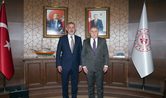 TFF Ba�kan� Hac�osmano�lu, Gen�lik ve Spor Bakan� Bak'� Ziyaret Etti