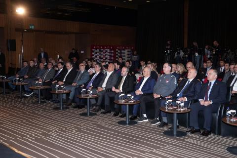 1cde624c860d4ee1af5d5cddc6a3e13a m